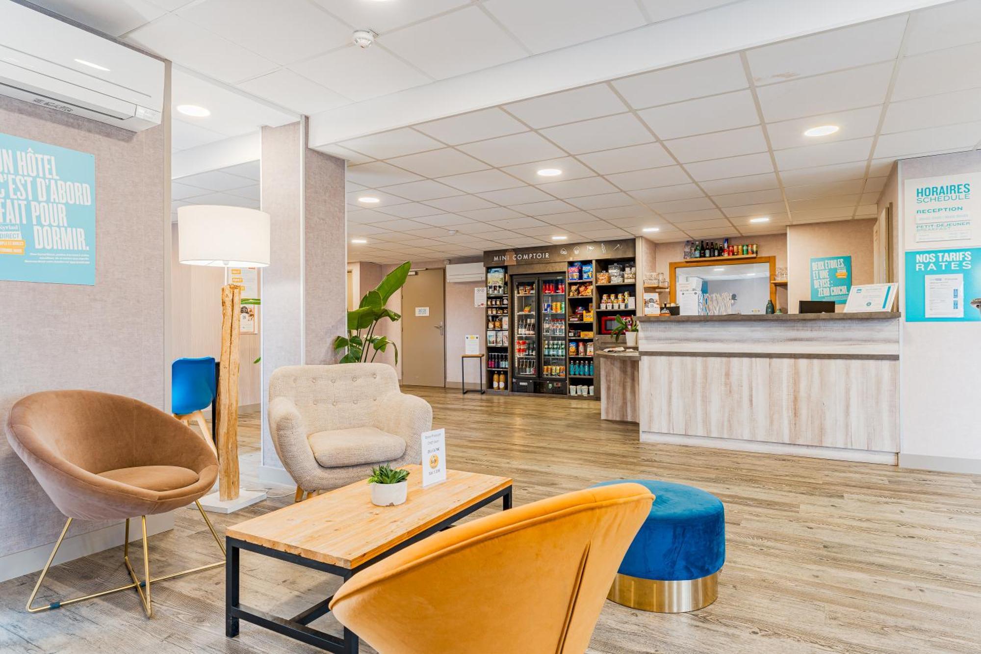 Kyriad Direct Tours Sud - Chambray Les Tours Kültér fotó